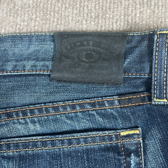 Lucky Brand Women's Distressed Blue Jean Shorts size 6/28 Riley 1265 - Picture 7 of 7